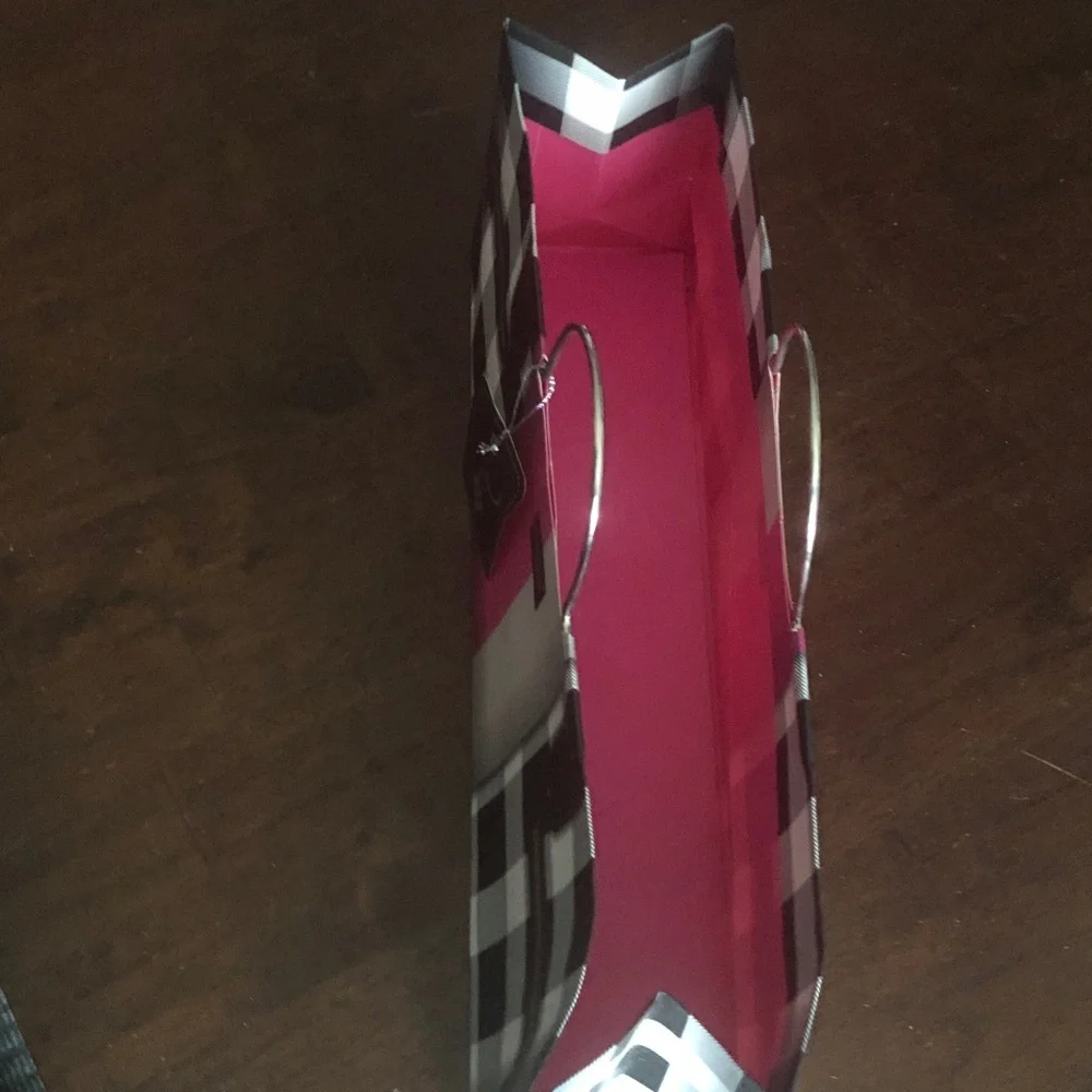 🛍️ Wine Holder Gift Bag